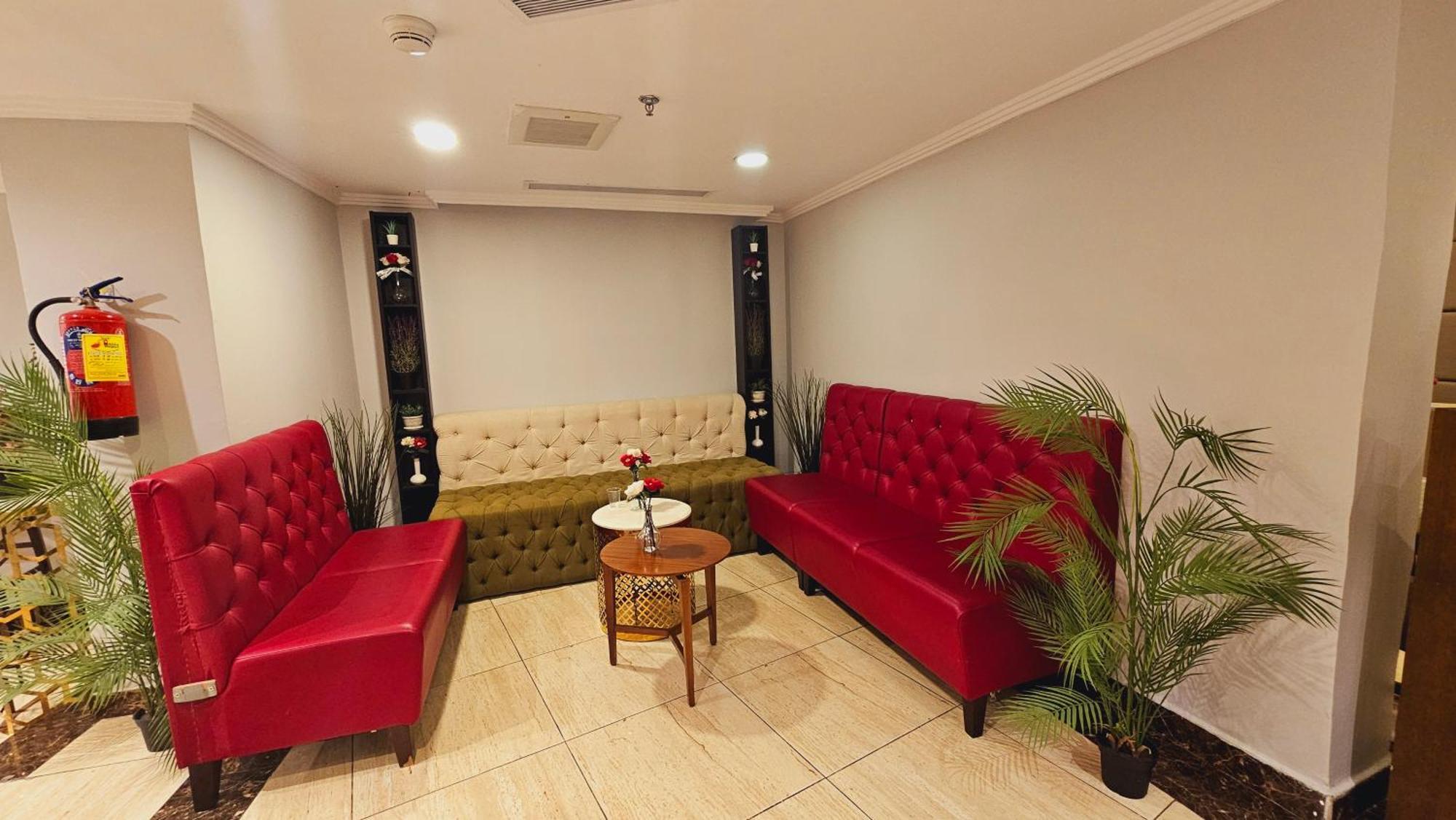 Deluxe In , Nour Al Thuria Appartement *